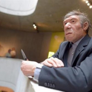 Un museo de Alemania presenta al hombre de Neandertal vestido de ejecutivo