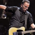 Bruce Springsteen hace realidad #vaportiNacho en Madrid y dedica 'The River' a Nacho