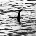 El monstruo del lago Ness existe; la evolución no