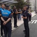 Valladolid: Un conductor arrolla a dos funcionarios en una protesta de los 'Viernes de Negro'