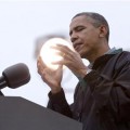 La fotografía del ‘mago Obama amasando el sol con sus manos’ se convierte en fenómeno viral
