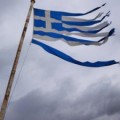 La troika habría pedido a Grecia alargar a seis días la semana laboral
