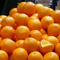 Las cadenas de distribución alemana quieren reventar el precio de las naranjas españolas