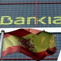 Bankia presta 800 millones al Estado que le inyecta 9.000