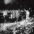 La quema de libros del 30 de abril de 1939, a mano de la Falange