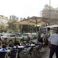 Nueva ordenanza municipal de Barcelona: los bares con terraza deberán tener aseo para los peatones