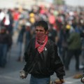 Los disturbios en México se saldan ya con un muerto a manos de la policia en la toma de poder de Peña Nieto