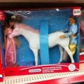Barbie, Ken y su caballo