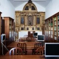 Una iglesia convertida en biblioteca científica