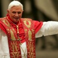 Dios despide al Papa de manera fulminante