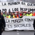 Cargas policiales en Barajas en el primer día de huelga en Iberia