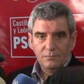 Militantes del PSOE: "El que se tiene que ir es Rubalcaba"