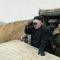 Kim Jong Un pone en alerta máxima a su artillería tras detectar el vuelo de un bombardero de EEUU