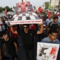 Continúan las protestas y aumenta la tensión en Baréin