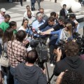 La PAH inicia el proceso para querellarse contra González Pons