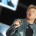 Bon Jovi no cobrará por su concierto en el Calderón
