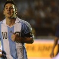 Lionel Messi superó a Maradona como goleador histórico de  Argentina