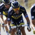 Contador recorta distancias con Froome y Valverde descartado