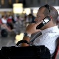 La Policía de Reino Unido interviene miles de teléfonos en los puestos fronterizos [ENG]