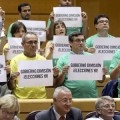 IU exige la dimisión de Rajoy y elecciones anticipadas en el pleno del Senado
