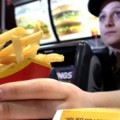 McDonalds sugiere buscar un trabajo alterno