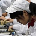 "Esto es peor que Foxconn": los trabajadores chinos de Apple, retratados