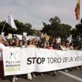 Miles de personas reclaman en Madrid la abolición del Toro de la Vega de Tordesillas