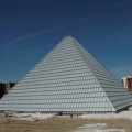 Una pirámide para los fusilados del franquismo