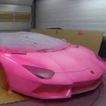 El Lamborghini Aventador rosa y la historia de Emilia y Richard Hammond