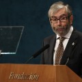 Muñoz Molina ve España asolada por la impunidad de los culpables de la crisis