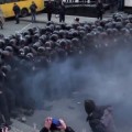 Vídeo del intento de asalto a la Administración Presidencial en Ucrania