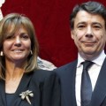 Una juez imputa por blanqueo a la esposa del presidente de Madrid