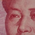 El yuan chino camino a reemplazar al dólar: 40 bancos centrales lo tienen como moneda de reserva