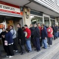 700.000 españoles en paro han recurrido a la Embajada en Londres para buscar trabajo en Reino Unido