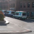 Hospitales privados en Madrid se forran: colas de ambulancias para ‘descargar’ pacientes manchegos