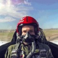 Así reacciona una persona normal al volar por primera vez en un F-16