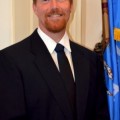 Scott Esk, candidato del Tea Party a la Casa de Representantes de Oklahoma, defiende lapidar a los homosexuales [EN]