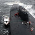 Submarino nuclear ruso rescata un barco en el Ártico