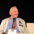 Buzz Aldrin entra en REDDIT para explicar que NO vieron extraterrestres