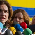 Ada Colau denuncia censuras en la radio pública catalana: "Están muertos de miedo"