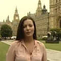 La corresponsal de RT Sara Firth se despide debido a la manipulación de la información sobre el MH17 [ENG]