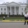 Un bebé moviliza a los agentes del Servicio Secreto al colarse en la Casa Blanca