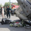 Un avión de pasajeros se estrella en el aeropuerto de Teherán