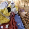 El Ébola lleva al caos a Liberia
