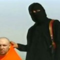 El Estado Islámico difunde un vídeo en el que decapita al periodista Steven Sotloff