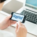 Paypal se adelanta al anuncio de Apple: "¡Nosotros podemos gastar Bitcoin con un toque!" [ENG]