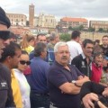 Los antidisturbios y la guardia civil se llevan detenidos a los activistas que protestaban contra el Toro de la Vega