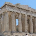 La colina de la Acrópolis de Atenas se está hundiendo y necesita reparaciones