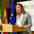 Educación instalará pizarras digitales y wifi en todas las aulas de Extremadura