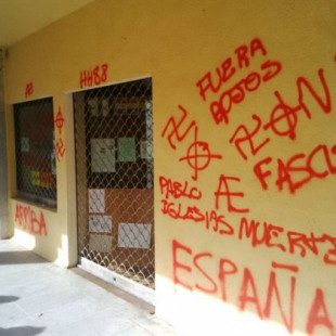 Una sede de Podemos amanece con pintadas de "Pablo Iglesias muerte"